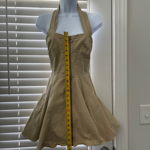 Bardot Women’s Lee Utility Halter Mini Dress// XS - Picture 9 of 13